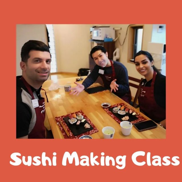 Class with a lovely couple from USA:)
Book our sushi making class at our website.
(Visit us from our profile page @sushipose.jp)

#sushipose #sushimaking #sushi #tokyotrip #sushiclass #cookingclasstokyo #thingstodointokyo #tokyosushi #寿司体験 #国際交流 #日本文化体験 #文化体験 #外国人と繋がりたい #寿司教室